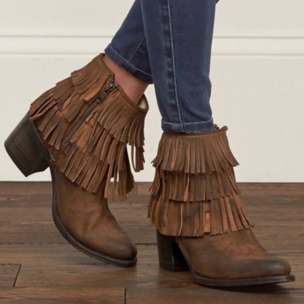 Freebird by Steven Belle Western Heeled Suede Fringe Booties Ankle Boots 7